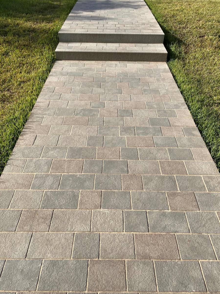 Kahla Grey & Ochre Natural Stone Setts