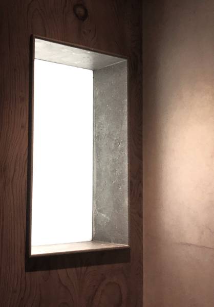 Buy the best cladding for your space and add subtle interior architectural details. Shop our chic and timeless gray stone just like in this San Diego home in California