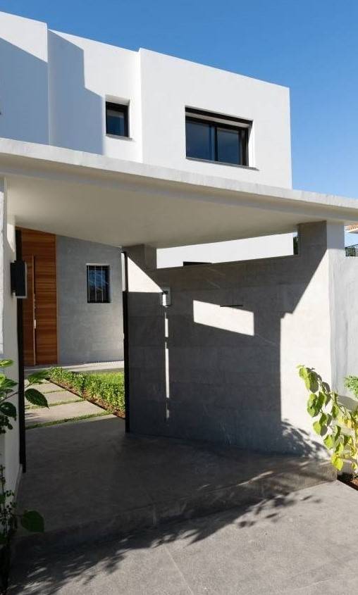 Buy affordable architecture materials for both flooring and wall coating in Washington DC. Housing project cladded in natural stone