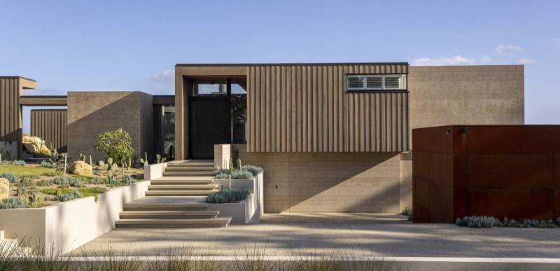 Buy high quality architecture materials for housing project in La Jolla, San Diego, California. Trendy stone coating at great price