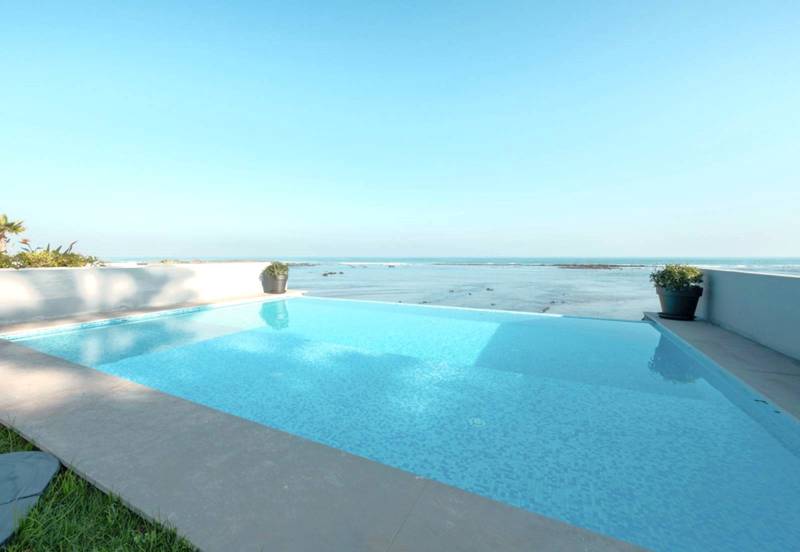 Buy best quality stone for exterior terrace and pool coping at great value in Orlando, Florida